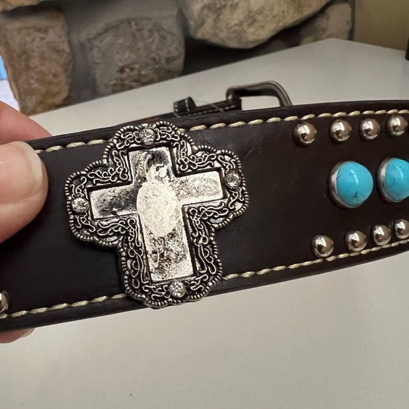 Turquoise accent Leather Belt Size 34 - Picture 11 of 14